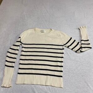 H& M women 8/10 white and black striped sweater. SKU147#stripes